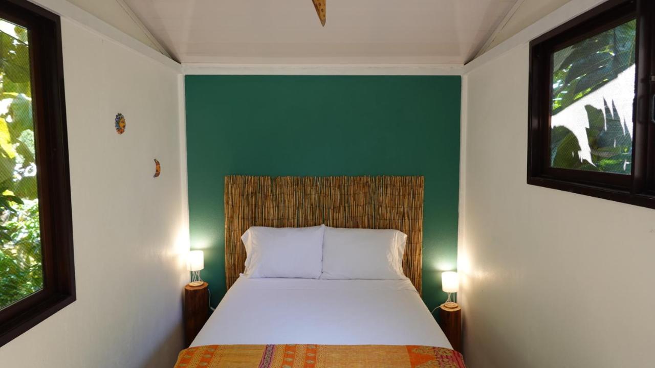 Osa De Rio Hotel Увита Екстериор снимка